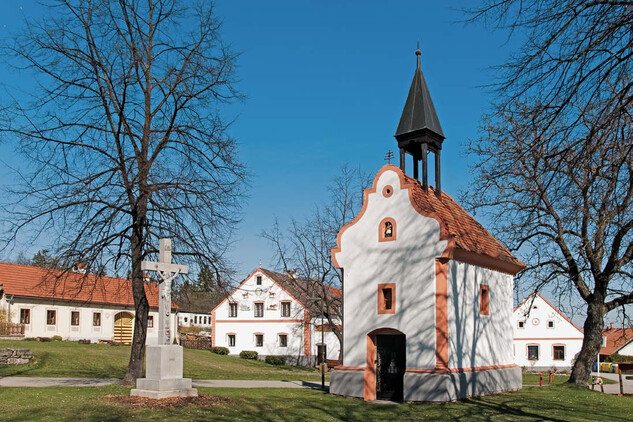 Holašovice – štítová kaple, stav v roce 2017, foto Michaela Špinarová